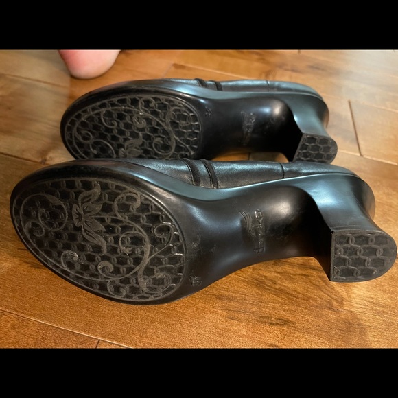 Black Booties Danskos - Picture 2 of 4